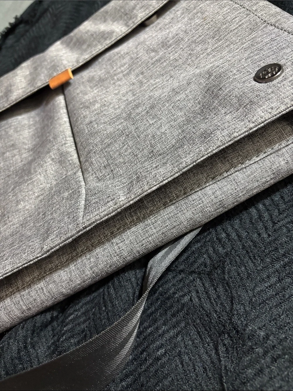 PKG Digital Carry Goods Laptop Tablet iPad Bag Sleeve Case Gray